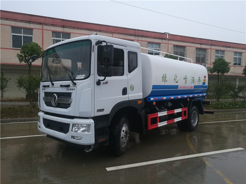 東風14噸D9多利卡綠化噴灑車